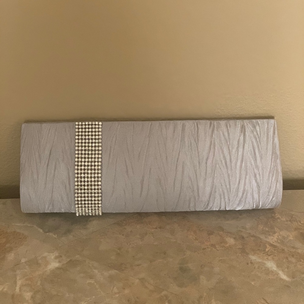 Party clutch